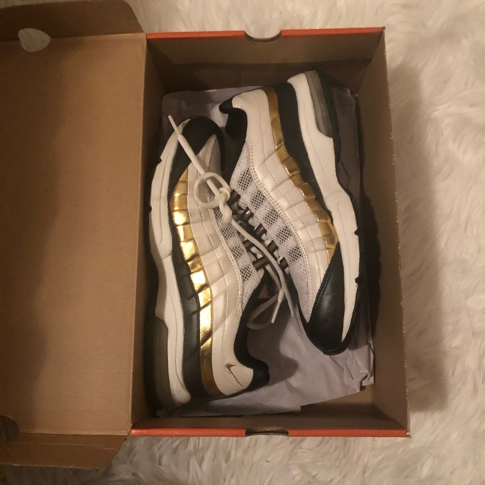 NIKE AIR MAX 95